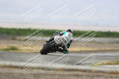 media/May-03-2025-CRA (Sat) [[22b18d099a]]/Races/Race 2/